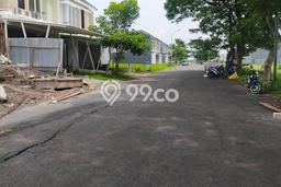 Tanah Dijual Lokasi Strategis di Surabaya dengan Luas 120m2 Tanah Dijual Lokasi Strategis di Surabaya dengan Luas 120m2
