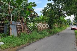 Jarang Ada! Tanah di Kartosuro Punya Luas 815m2 SHM Jarang Ada! Tanah di Kartosuro Punya Luas 815m2 SHM