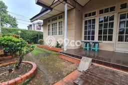 Untuk Dijual Tanah di Jakarta Selatan, Luas 602m2 - Untuk Dijual Tanah di Jakarta Selatan, Luas 602m2 -