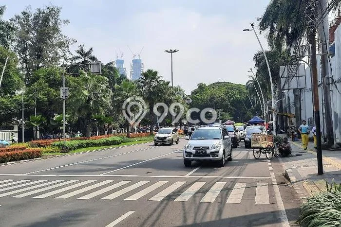 Tanah Dijual Lokasi Kebon Sirih, Jakarta Pusat dengan Luas Tanah 790m2 dan Status - Tanah Dijual Lokasi Kebon Sirih, Jakarta Pusat dengan Luas Tanah 790m2 dan Status -