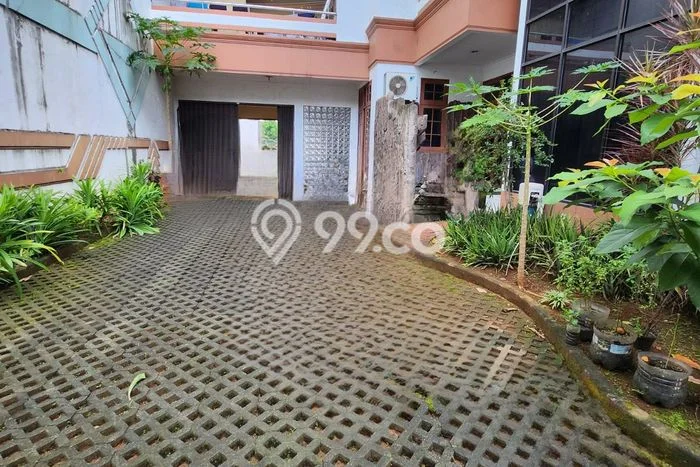Lahan untuk Dijual Lokasi Kebon Jeruk, Jakarta Barat Luas 1572m2 - Lahan untuk Dijual Lokasi Kebon Jeruk, Jakarta Barat Luas 1572m2 -