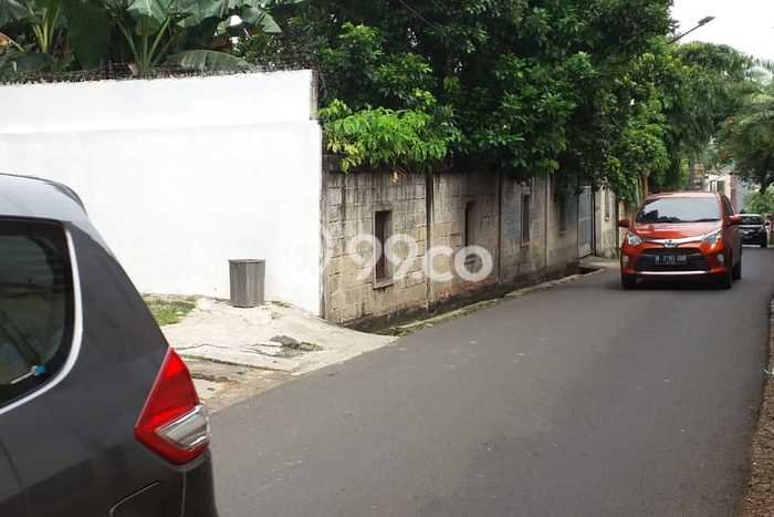 Dijual Tanah di Kebayoran Lama Jakarta Selatan Luas 611m2 SHM Dijual Tanah di Kebayoran Lama Jakarta Selatan Luas 611m2 SHM