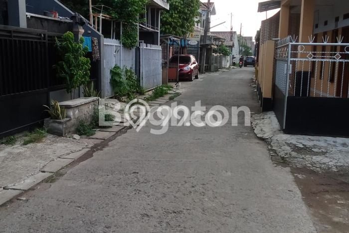 Jarang Ada! Tanah di Pancoran Mas Punya Luas 210m2 SHM Jarang Ada! Tanah di Pancoran Mas Punya Luas 210m2 SHM
