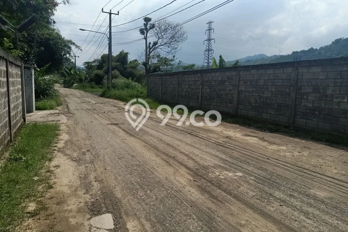 Lahan Kosong Dijual di Bandung dengan Area 1800m2 Lahan Kosong Dijual di Bandung dengan Area 1800m2
