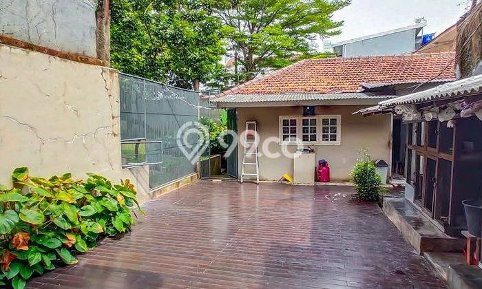 Tanah Area Potensial di , Luas 923m2m², Kawasan Asri, Dekat Jakarta Selatan, Jakarta Selatan Tanah Area Potensial di , Luas 923m2m², Kawasan Asri, Dekat Jakarta Selatan, Jakarta Selatan