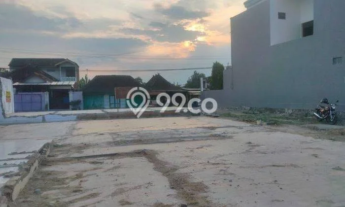 Kavling Tanah Dijual di Karangmalang, Sragen, Luas 1095m2 Area Strategis Kavling Tanah Dijual di Karangmalang, Sragen, Luas 1095m2 Area Strategis