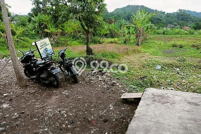 Jarang Ada! Tanah di Batujajar Punya Luas 17800m2 SHM Jarang Ada! Tanah di Batujajar Punya Luas 17800m2 SHM