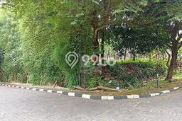 Lahan Dijual Lokasi Cinere, Depok dengan Luas Tanah 585m2 dan Status - Lahan Dijual Lokasi Cinere, Depok dengan Luas Tanah 585m2 dan Status -