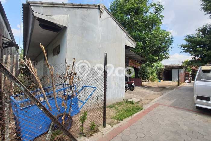 Tanah Kavling di Kraton Dijual dengan Luas 519m2 Tanah Kavling di Kraton Dijual dengan Luas 519m2