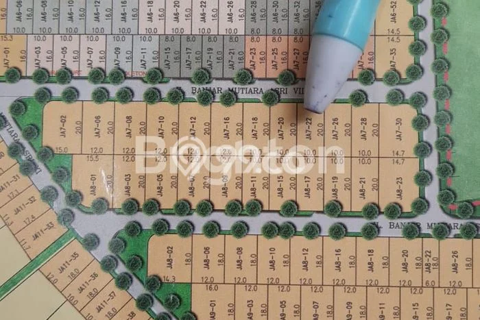 Lahan untuk Dijual Lokasi Tandes, Surabaya Luas 200m2 SHM Lahan untuk Dijual Lokasi Tandes, Surabaya Luas 200m2 SHM