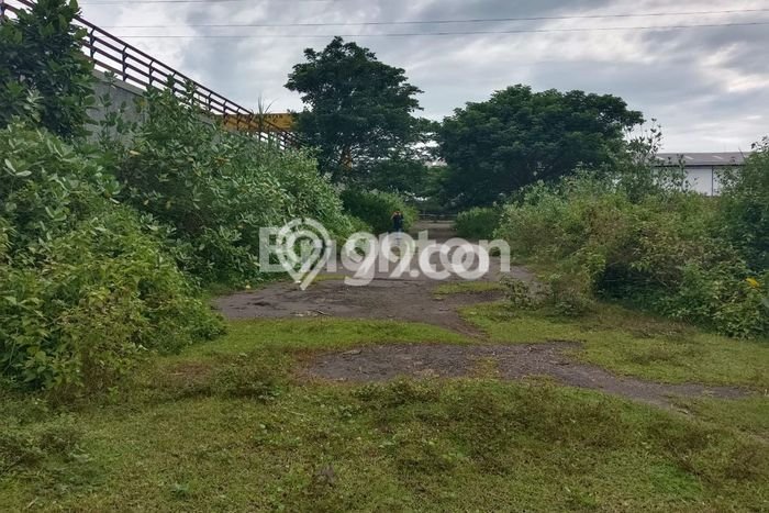 Tanah di Ngaliyan, Semarang Luas 23069m2 Dijual Segera Tanah di Ngaliyan, Semarang Luas 23069m2 Dijual Segera