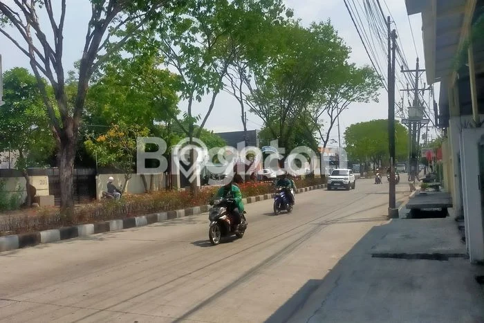 Tanah Kavling Disewakan di Majapahit dengan Luas 294m2 Tanah Kavling Disewakan di Majapahit dengan Luas 294m2