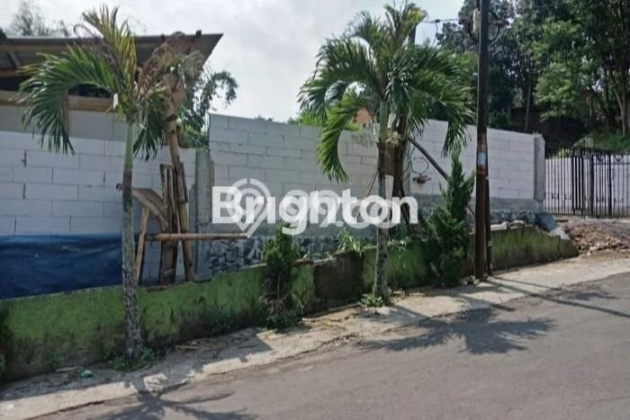 Tanah Dijual di Malang Seluas 408m2 Strategis Tanah Dijual di Malang Seluas 408m2 Strategis