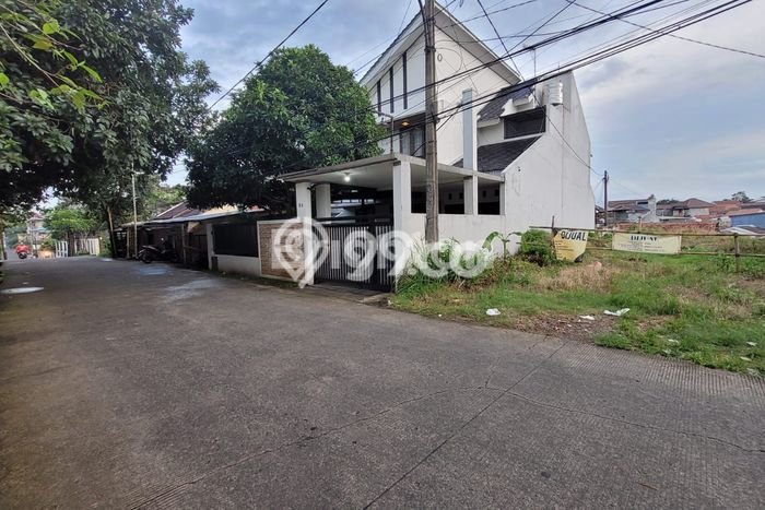 Jarang Ada! Tanah di Beji Punya Luas 396m2 SHM Jarang Ada! Tanah di Beji Punya Luas 396m2 SHM