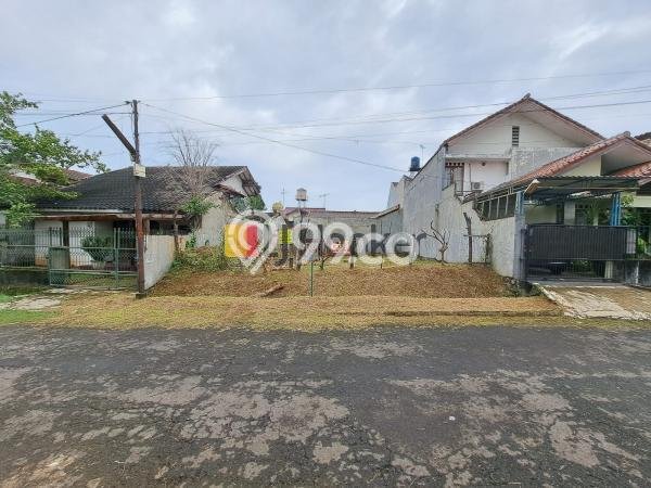 Lahan untuk Dijual di Cinere Depok Luas 240m2 Lahan untuk Dijual di Cinere Depok Luas 240m2