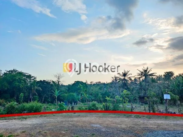 Dijual Tanah Area Berkembang Kawasan , Luas 1900m2m², Lingkungan Asri Dijual Tanah Area Berkembang Kawasan , Luas 1900m2m², Lingkungan Asri