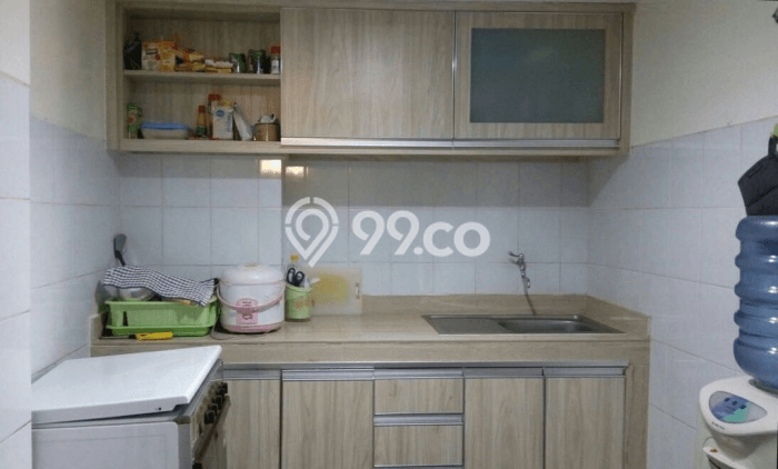 Unit Apartemen Dijual di Karawaci, Tangerang, dengan 4 Bedroom, 1 Bathroom Unit Apartemen Dijual di Karawaci, Tangerang, dengan 4 Bedroom, 1 Bathroom
