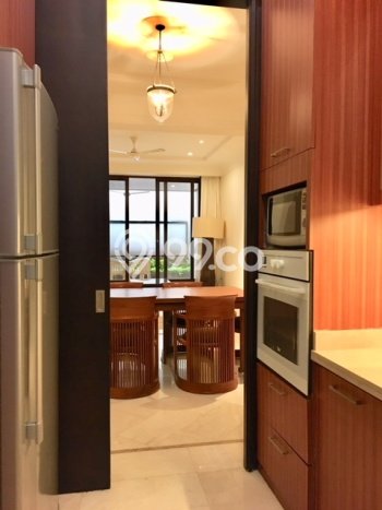 Sewa Apartemen Minimalis 190m2 Punya 3 KT, 2 KM, Lokasi di Cilandak Sewa Apartemen Minimalis 190m2 Punya 3 KT, 2 KM, Lokasi di Cilandak