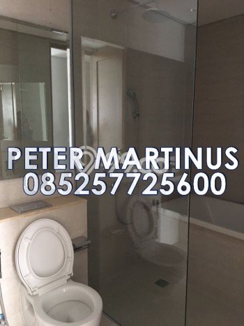 Hunian Apartemen Eksklusif untuk Dijual di Jakarta Barat dengan 3 BR & 2 Kamar Mandi Hunian Apartemen Eksklusif untuk Dijual di Jakarta Barat dengan 3 BR & 2 Kamar Mandi