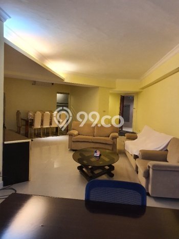 Disewakan Apartemen Ekonomis 3 BR di Taman Anggrek Jakarta Barat Disewakan Apartemen Ekonomis 3 BR di Taman Anggrek Jakarta Barat
