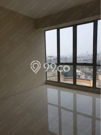 Siap Huni Apartemen Luxury di Taman Anggrek 3 Kamar & 3 Kamar Mandi Siap Huni Apartemen Luxury di Taman Anggrek 3 Kamar & 3 Kamar Mandi