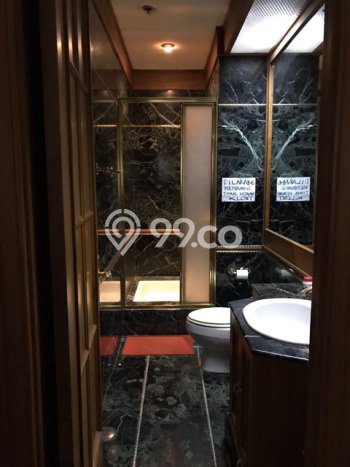 Siap Huni Apartemen Luxury di CBD Area 3 Kamar & 2 Kamar Mandi Siap Huni Apartemen Luxury di CBD Area 3 Kamar & 2 Kamar Mandi