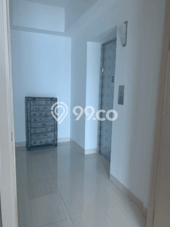 Apartemen Disewakan 3 Kamar Murah Siap Huni di Surabaya, Luas 99m2 Apartemen Disewakan 3 Kamar Murah Siap Huni di Surabaya, Luas 99m2