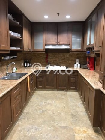 Hunian Apartemen Eksklusif untuk Dijual di Jakarta Barat dengan 4 BR & 3 Kamar Mandi Hunian Apartemen Eksklusif untuk Dijual di Jakarta Barat dengan 4 BR & 3 Kamar Mandi