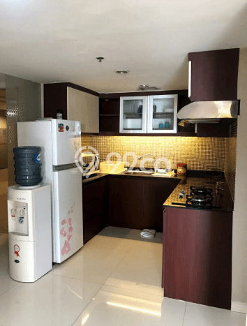 Apartemen Disewakan 2 Kamar Murah Siap Huni di Jakarta Barat, Luas 88m2 Apartemen Disewakan 2 Kamar Murah Siap Huni di Jakarta Barat, Luas 88m2