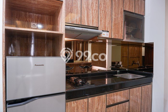 Apartemen Disewa Murah 3 KT / 2 KM di Kebon Jeruk, Jakarta Barat Apartemen Disewa Murah 3 KT / 2 KM di Kebon Jeruk, Jakarta Barat