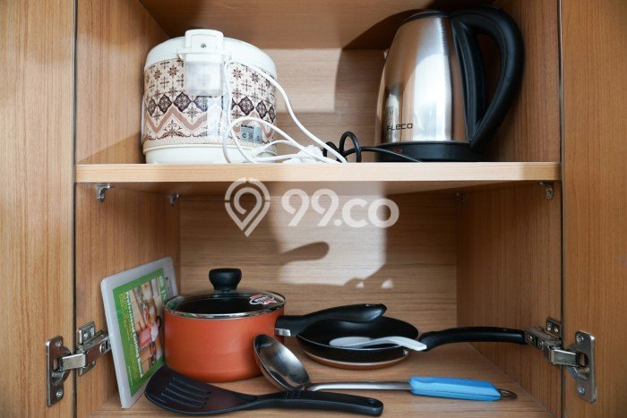 Apartemen Disewa Murah 3 KT / 2 KM di Kebon Jeruk, Jakarta Barat Apartemen Disewa Murah 3 KT / 2 KM di Kebon Jeruk, Jakarta Barat