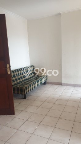 Disewakan Apartemen Murah di Tanjung Duren Selatan 2 KT Disewakan Apartemen Murah di Tanjung Duren Selatan 2 KT