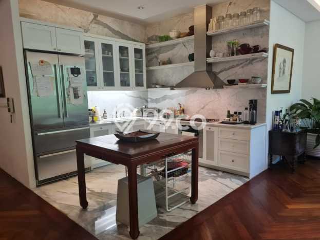 Apartemen Mewah di Sudirman, 2 KM, Luas 236m², Akses Mudah Sudirman, Jakarta Selatan, Jakarta Selatan, Fasilitas Premium Apartemen Mewah di Sudirman, 2 KM, Luas 236m², Akses Mudah Sudirman, Jakarta Selatan, Jakarta Selatan, Fasilitas Premium