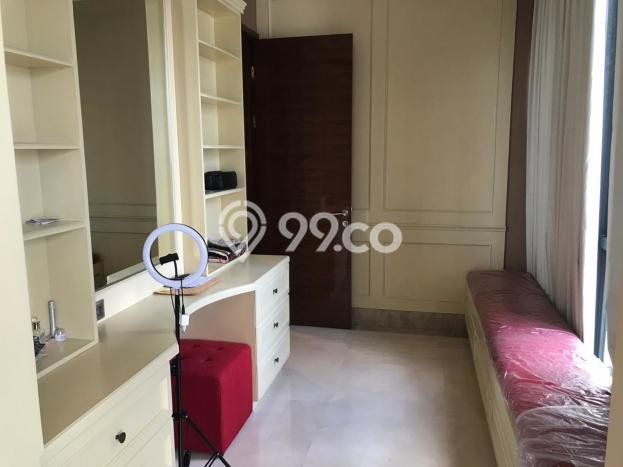 Unit Apartemen Eksklusif Dijual di Kebayoran Baru dengan 4 Kamar Tidur Unit Apartemen Eksklusif Dijual di Kebayoran Baru dengan 4 Kamar Tidur