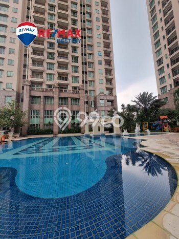 Sewa Apartemen Minimalis 179m2 Punya 3 KT, 2 KM, Lokasi di Senayan Sewa Apartemen Minimalis 179m2 Punya 3 KT, 2 KM, Lokasi di Senayan