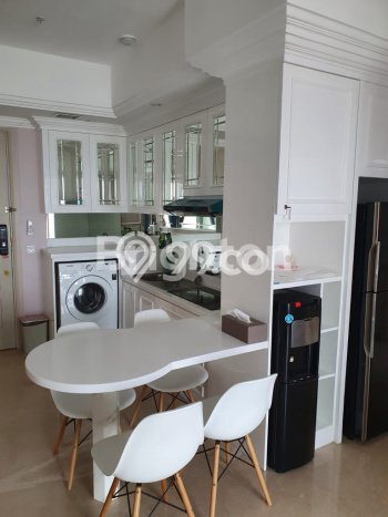Apartemen Luxury Dijual di Surabaya Lokasi Strategis Punya 2 Kamar Tidur Apartemen Luxury Dijual di Surabaya Lokasi Strategis Punya 2 Kamar Tidur