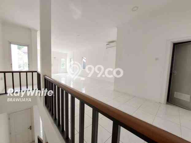 BEST DEAL! Apartemen Kawasan Kebayoran Baru, 0 KM, Luas 150m², Pemandangan Terbaik BEST DEAL! Apartemen Kawasan Kebayoran Baru, 0 KM, Luas 150m², Pemandangan Terbaik