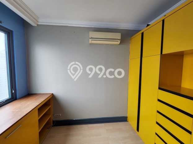 Apartemen Strategis di Permata Hijau, 3 KT, Luas 137m2m², Kawasan Permata Hijau, Jakarta Selatan, Jakarta Selatan, Fasilitas Lengkap, Area Prospektif Apartemen Strategis di Permata Hijau, 3 KT, Luas 137m2m², Kawasan Permata Hijau, Jakarta Selatan, Jakarta Selatan, Fasilitas Lengkap, Area Prospektif
