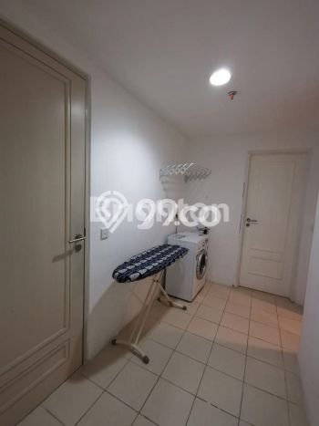 Hunian Apartemen High-Class untuk Dijual di Surabaya dengan 3 BR & 2 Kamar Mandi Hunian Apartemen High-Class untuk Dijual di Surabaya dengan 3 BR & 2 Kamar Mandi
