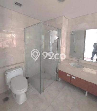Disewakan Apartemen Ekonomis 2 KT di Senopati Jakarta Selatan Disewakan Apartemen Ekonomis 2 KT di Senopati Jakarta Selatan