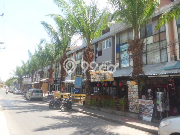 Ruko Dijual di Kuta LT 50m2, LB 114m2 untuk Investasi Ruko Dijual di Kuta LT 50m2, LB 114m2 untuk Investasi