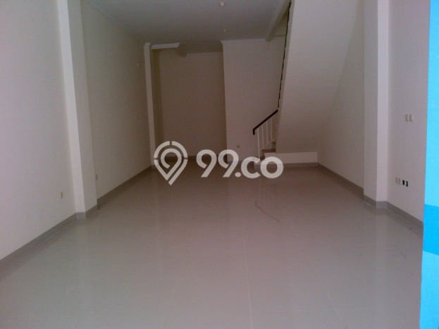 Ruko Dijual di Prime Area Jakarta Barat Luas 236m2 Ruko Dijual di Prime Area Jakarta Barat Luas 236m2