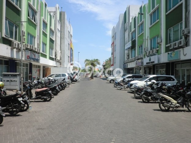 Ruko Strategis di Cirebon Kota, Luas 225m², Pusat Komersial, Dekat Cirebon Kota, Cirebon, Cirebon Ruko Strategis di Cirebon Kota, Luas 225m², Pusat Komersial, Dekat Cirebon Kota, Cirebon, Cirebon