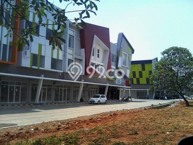 Ruko di Telukjambe Timur, Luas 161m², Area Strategis Ruko di Telukjambe Timur, Luas 161m², Area Strategis