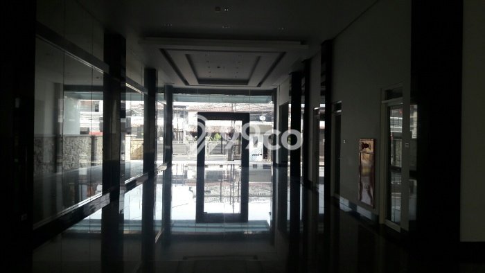 Kantor Dijual di Prime Area Jakarta Timur Luas 2250m2 Kantor Dijual di Prime Area Jakarta Timur Luas 2250m2