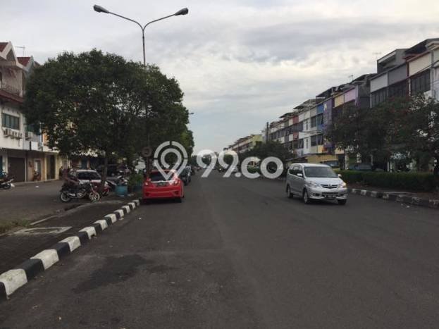 Ruko di Daan Mogot, Luas 120m², Kawasan Komersial Ruko di Daan Mogot, Luas 120m², Kawasan Komersial