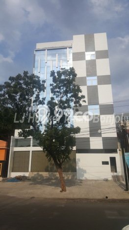Ruko Kawasan Strategis Kawasan Simpang Lima, Luas 750m², Jalan Utama Ruko Kawasan Strategis Kawasan Simpang Lima, Luas 750m², Jalan Utama