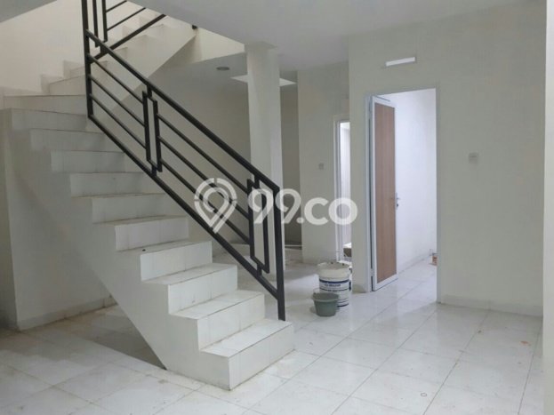 LOKASI PREMIUM! Ruko di Setra Sari, Luas 350m², Pusat Komersial LOKASI PREMIUM! Ruko di Setra Sari, Luas 350m², Pusat Komersial