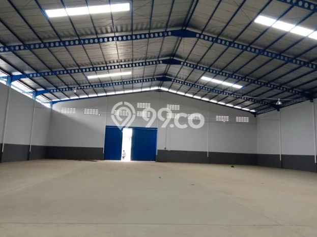 Gudang Disewa di Bogor dengan LB 3000m2 Area Komersial Ramai Gudang Disewa di Bogor dengan LB 3000m2 Area Komersial Ramai