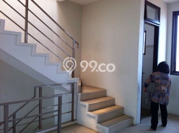 Ruko untuk Disewa di Pusat Tangerang Luas Bangunan 81m2 Ruko untuk Disewa di Pusat Tangerang Luas Bangunan 81m2
